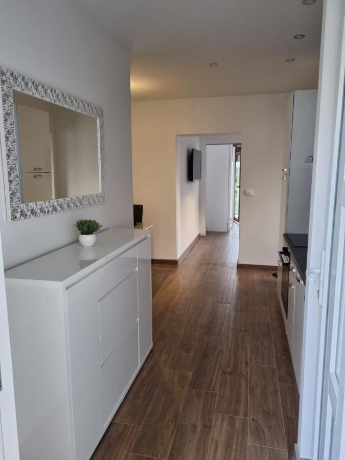 Angel Wing Apartmant Duće 外观 照片
